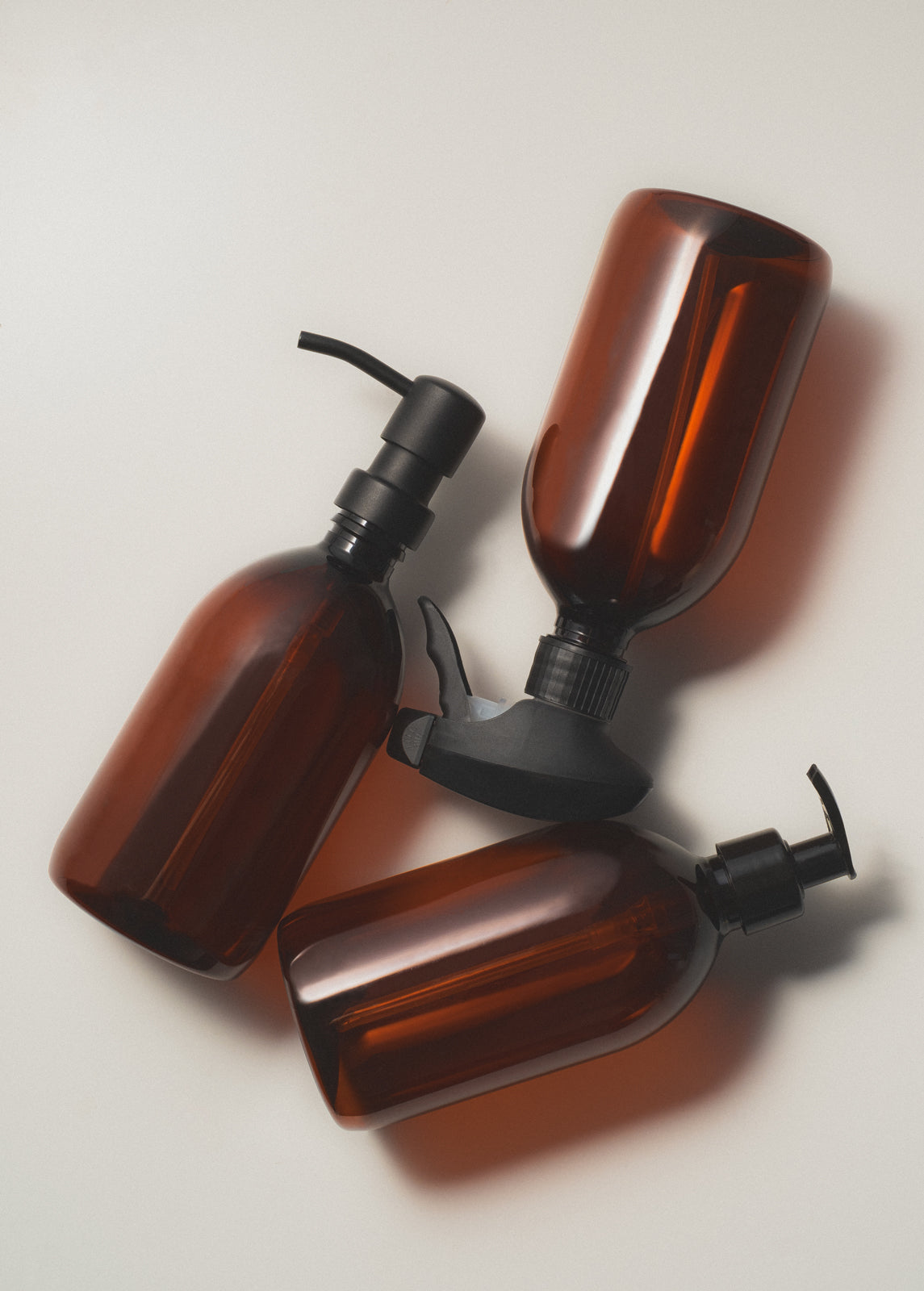 Plastic Dispenser with Stainless Steel Pump - Image 3